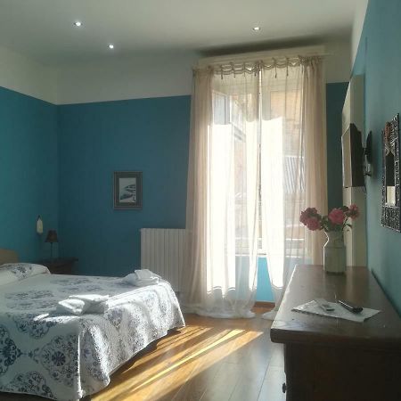 B & B Luca Giordano N6 Nápoly Kültér fotó