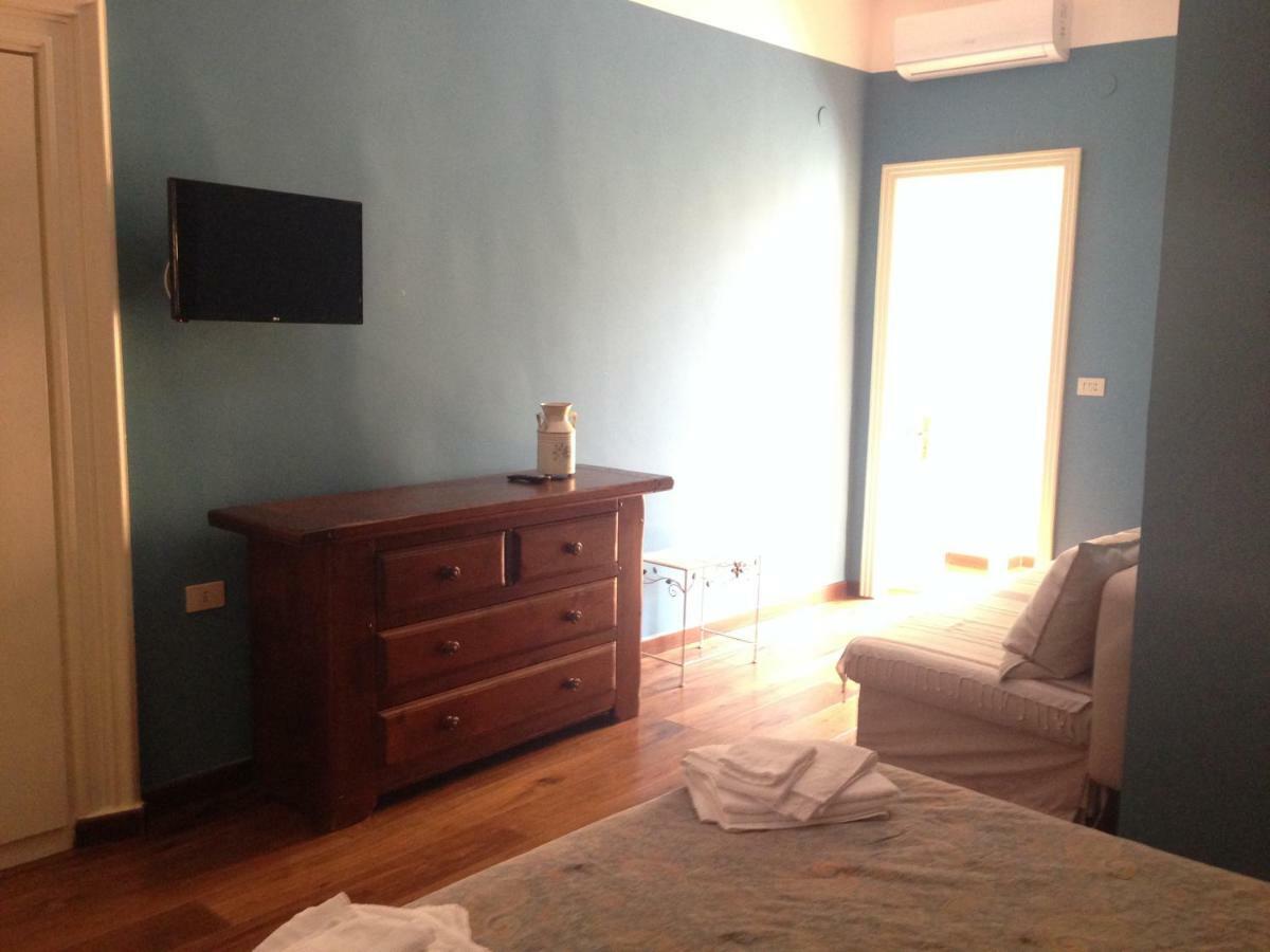 B & B Luca Giordano N6 Nápoly Kültér fotó